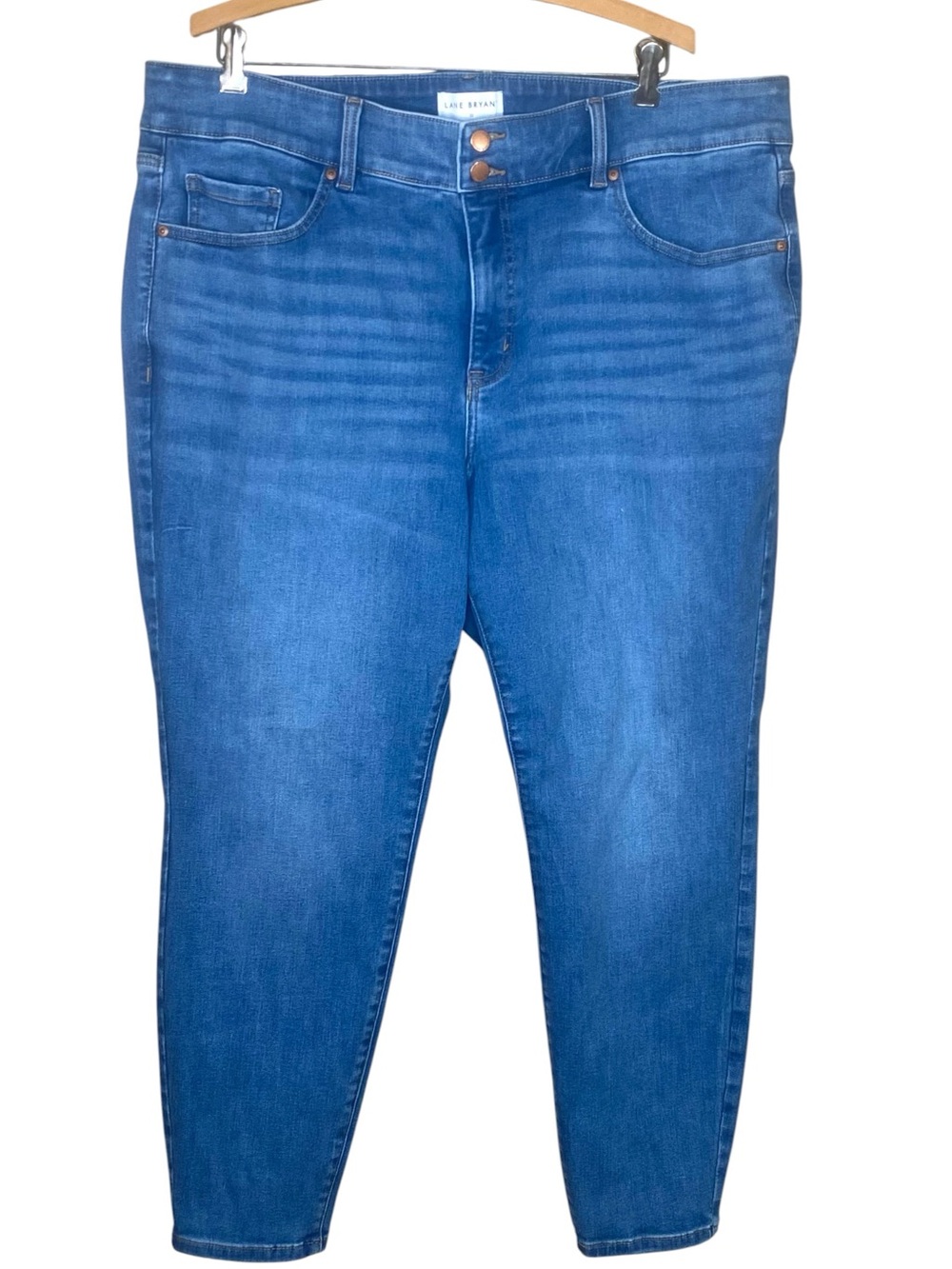 Lane Bryant Slim Fit Jeans Tappered Leg High Rise 5 Pocket Design SZ 22